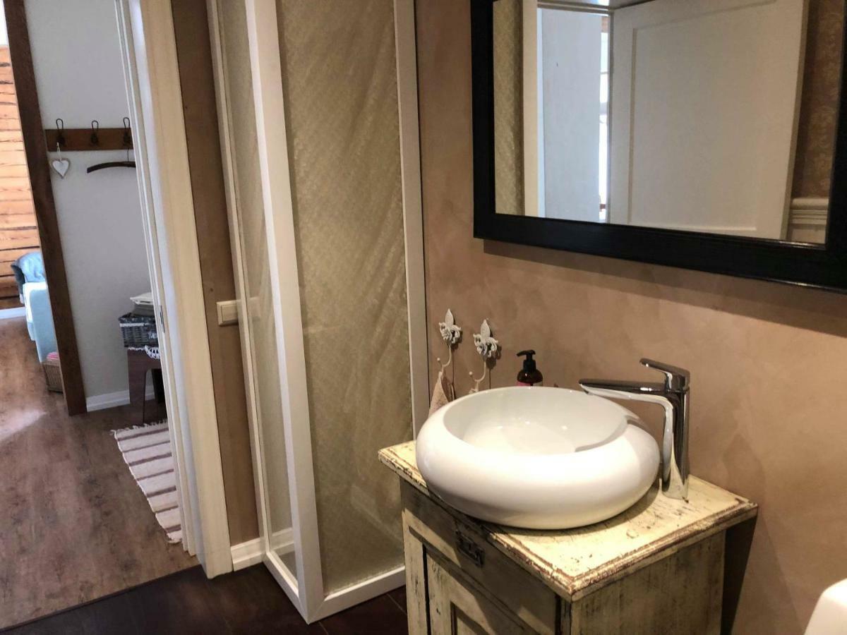 Kreutzwaldi Apartement Võru Zewnętrze zdjęcie
